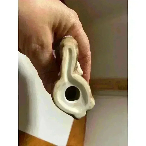 Vintage Christmas Raccoon and Rabbit ceramic figurine - Picture 3 of 3